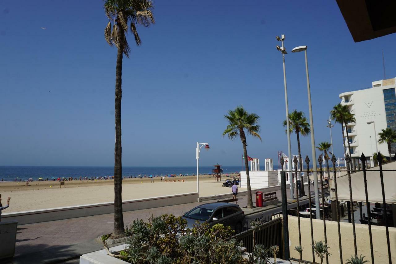 Apartamento La Mar De Cerca. Terraza Vistas Mar. 1ª Linea Playa Cádiz Exteriér fotografie